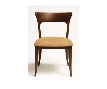 EMBRACE DINING CHAIR