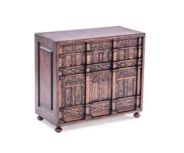 SENNETTE CHEST2