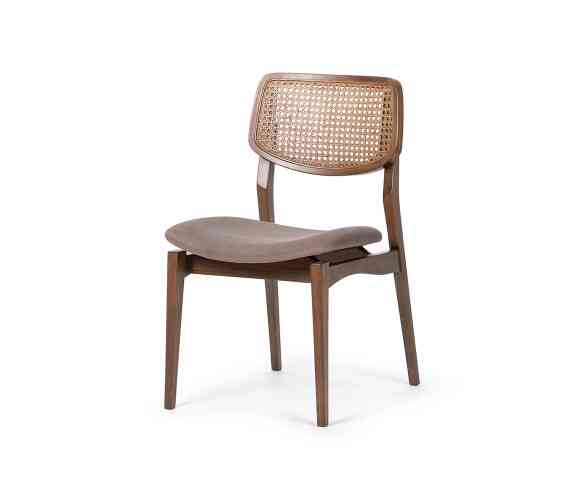 GILES CHAIR2