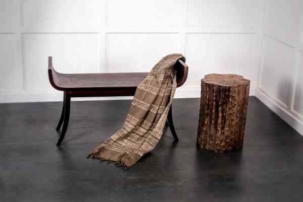 VOLCANO DECORATIVE TABLE2
